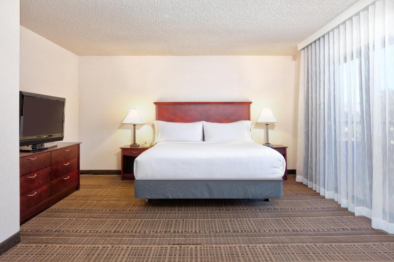 Holiday Inn & Suites Santa Maria By Ihg Exterior foto