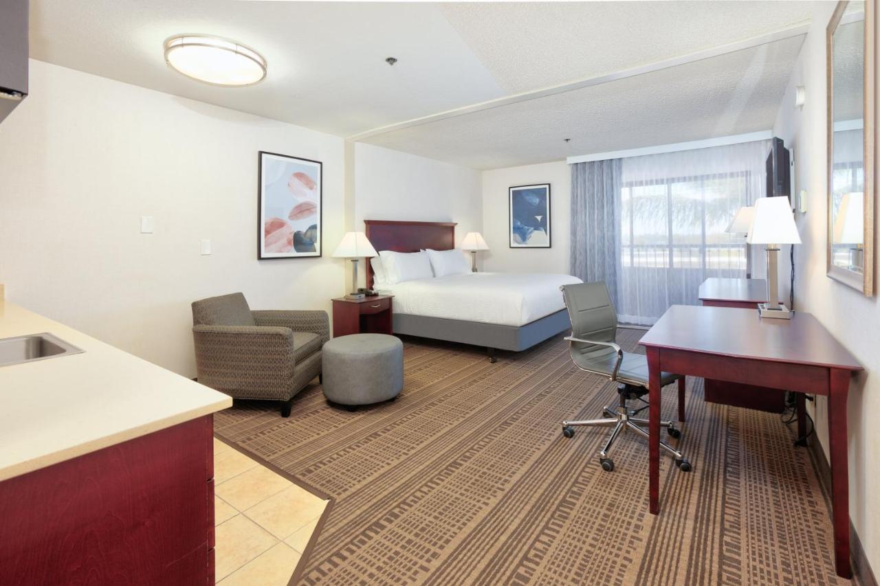 Holiday Inn & Suites Santa Maria By Ihg Exterior foto